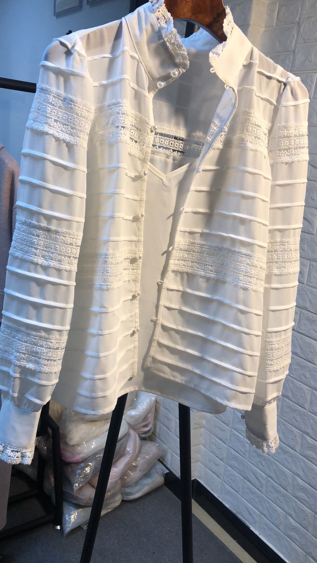 Costume femme en De la soie - Ref 3335247 Image 14