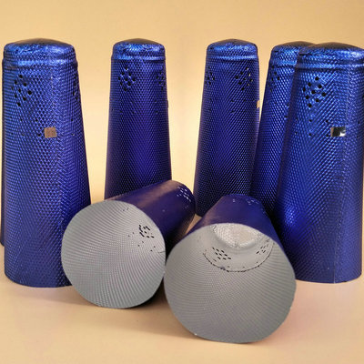 Produce supply blue Embossed Sparkling wine automatic Cover cap Aluminum plastic cap for wine bottles