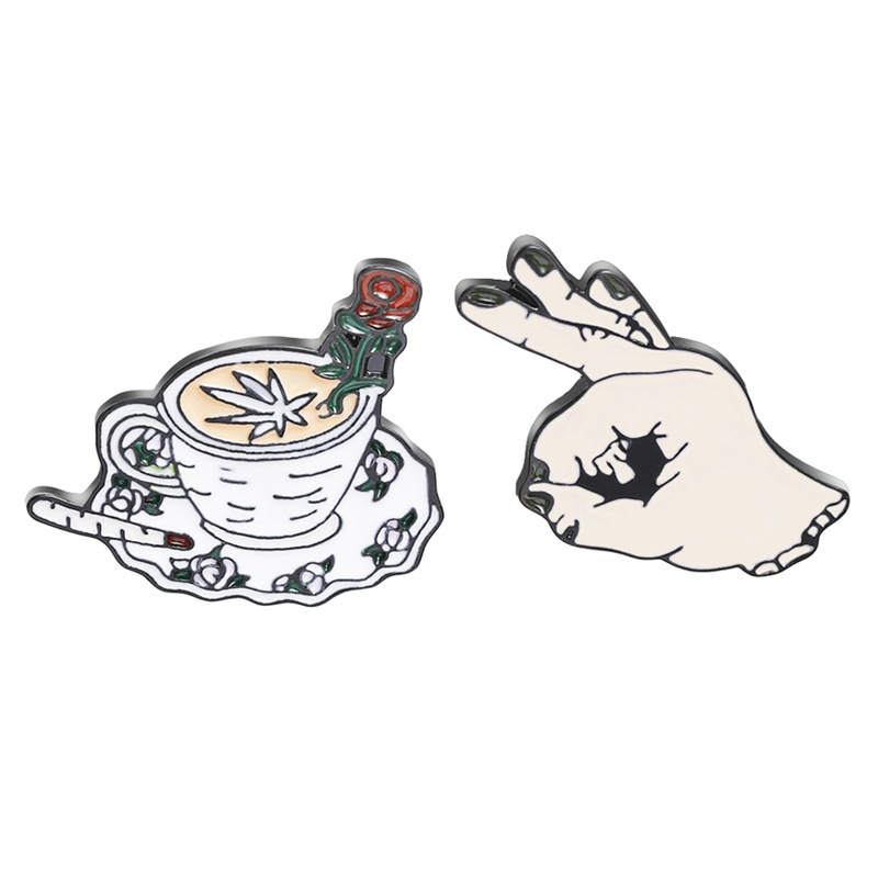 Außenhandel Heiße Brosche Europäische Und Amerikanische Grenz Überschreitende Neue Produkte Rosen Kaffeetasse Ok Gesten Punk Spaß Brosche Frauen Schmuck display picture 12