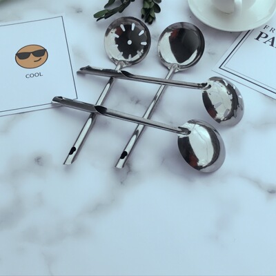 Manufactor wholesale Stainless steel 6 cm a soup spoon Leaky spoon Household Kitchen Pot shops Dedicated Soup Ladle Tom leak