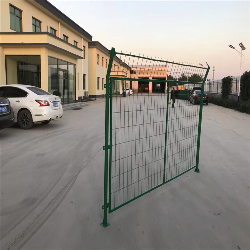 框架护栏网 铁路护栏高速路护栏防护隔离网喷塑钢丝安全防护栏