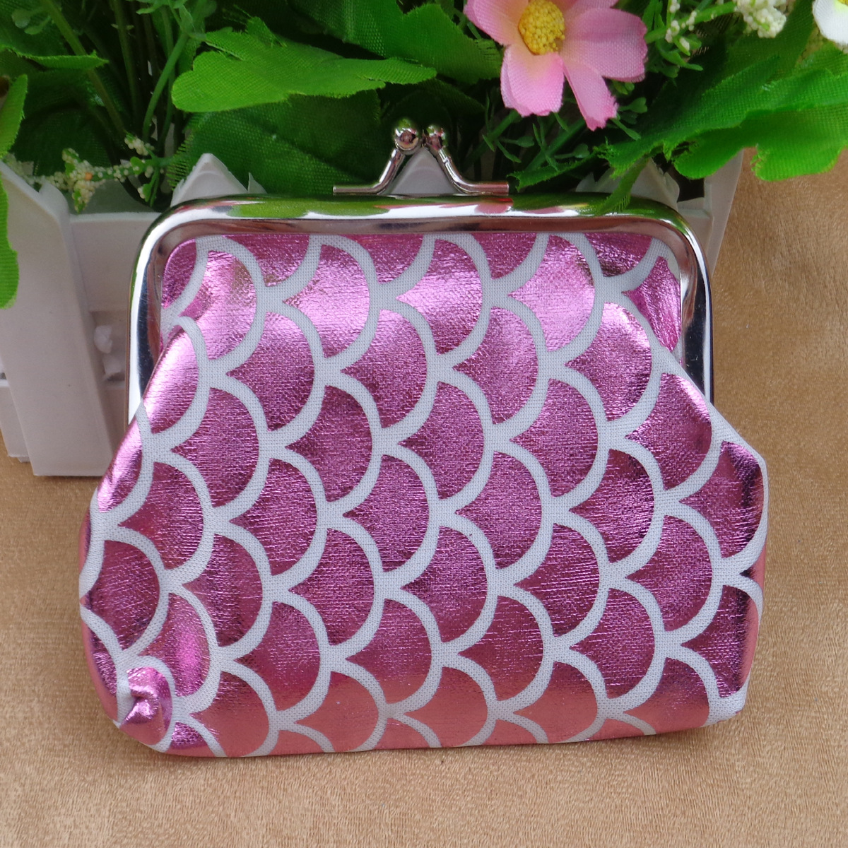 52g Weight Clasp Frame Closure Type Coin Purse Bags Type Casual, Daily Occasion PVC Material Fish Scales Pattern All Seasons Season Women's Gender Casual Style Shell Shape Women's Fish Scales PVC Clasp Frame Coin Purses 16
