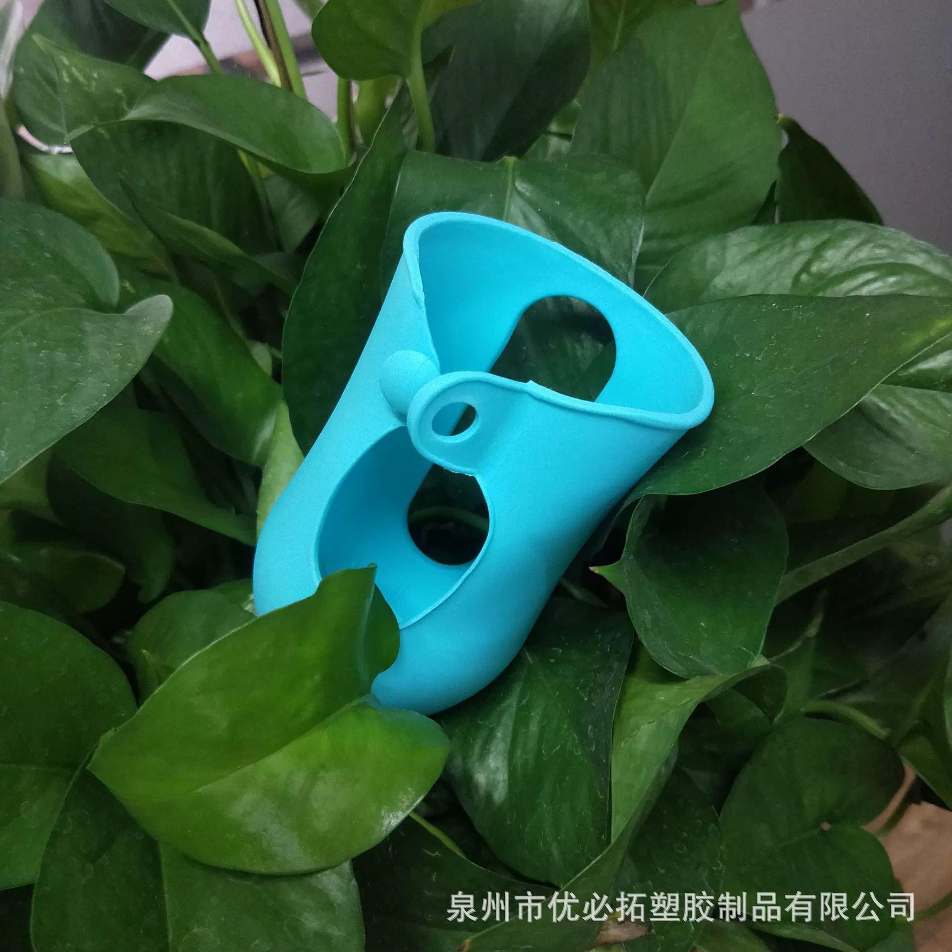 Silicone protective feeding bottle, plastic glass thermocover, protective case, fall protection