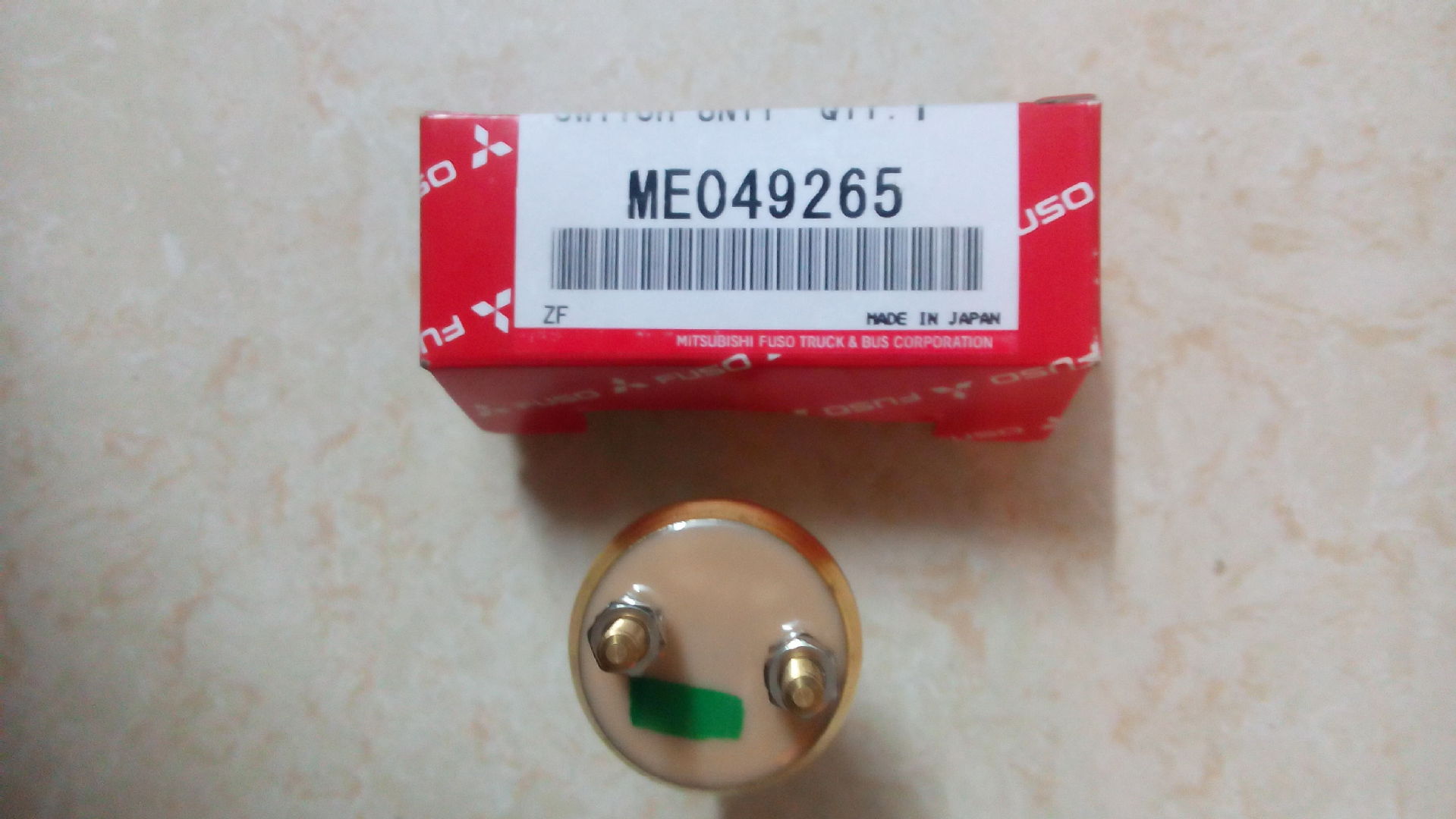 销售三菱S6B3-PTA发动机水温传感器ME049265