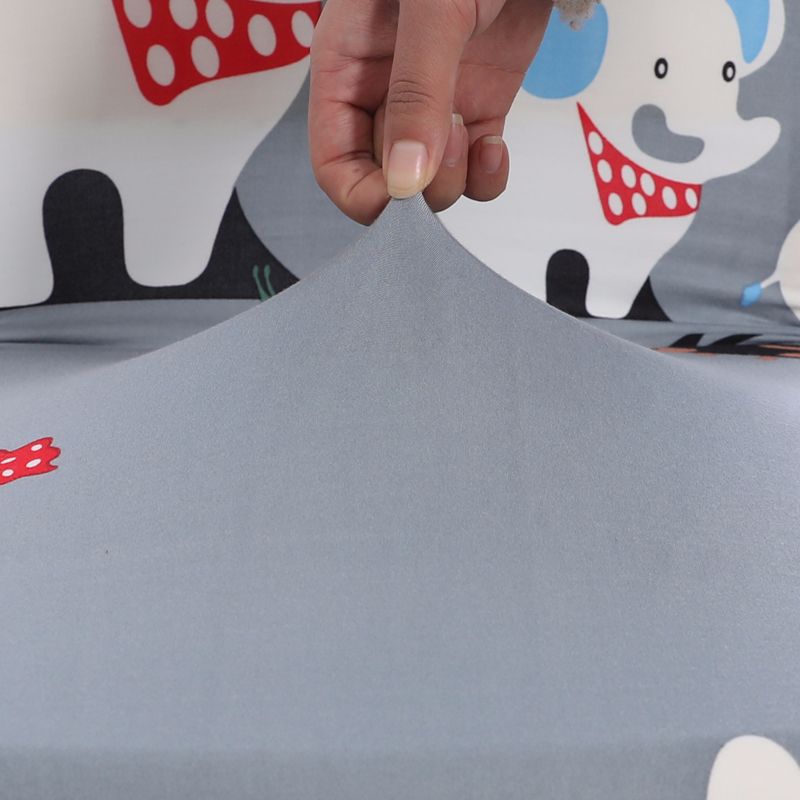 跨境圣诞卡通印花椅子套罩家用通用弹力幼儿园半包靠背餐椅套批发