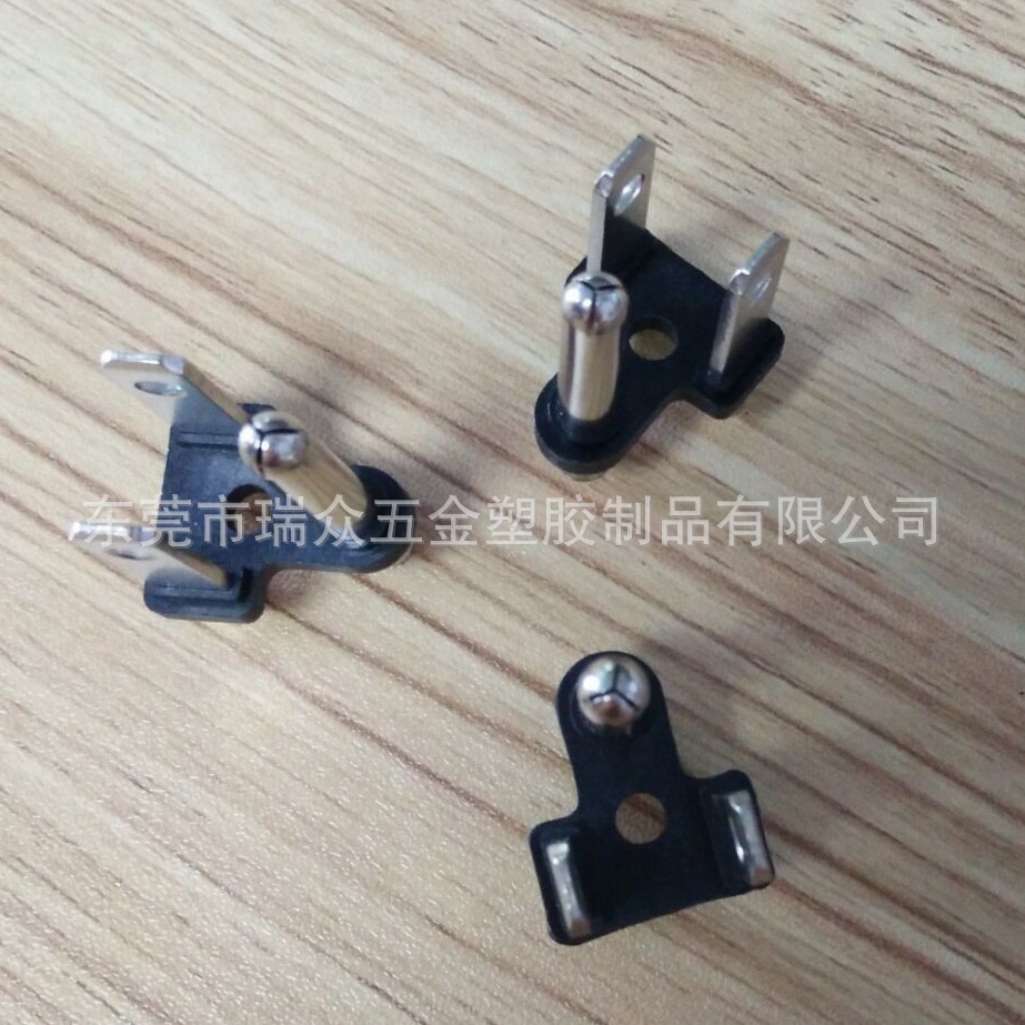 美式插头内架 高档针地线脚圆脚开叉 带台阶美规电源插头支架