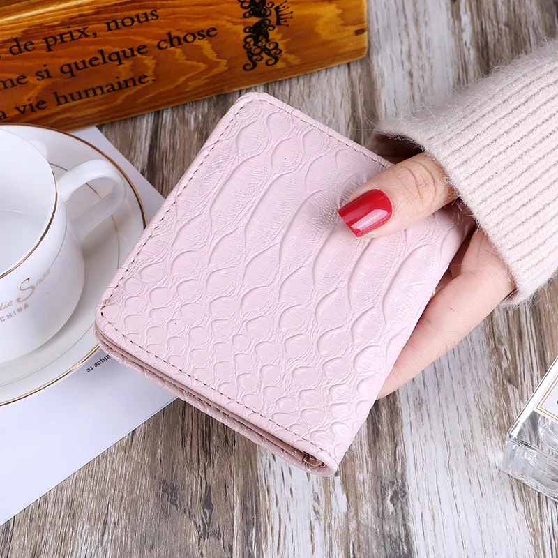 2018新款韩版蛇纹pu皮钱包女短款超薄钱夹迷你卡位简约搭扣零钱包