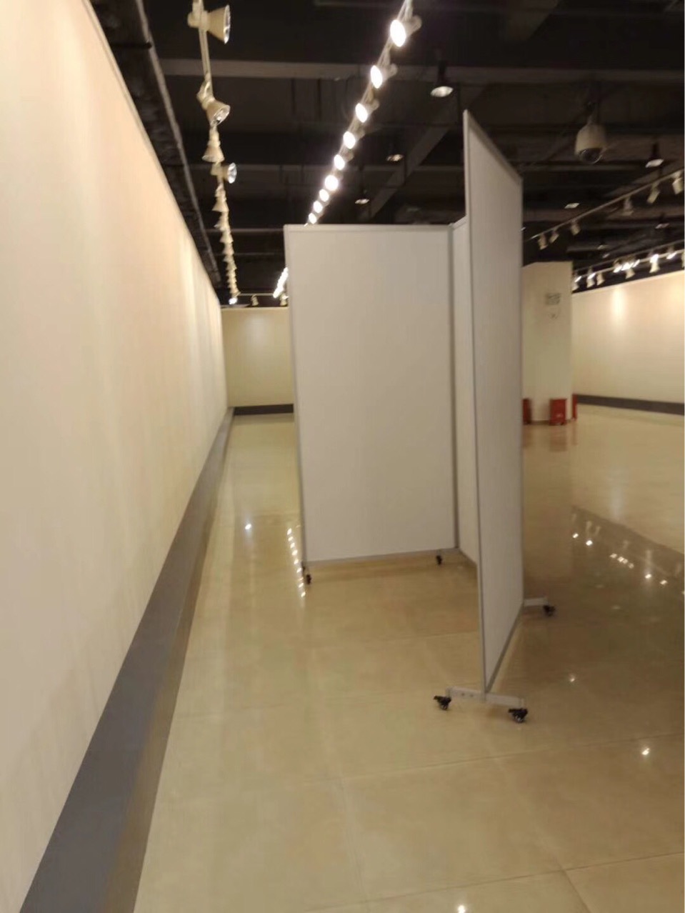 ��ݸͼ��ݻչ�� ���Ͻ��۵��ƶ�չ�� 1.2*2.4��չ�� ���չ��