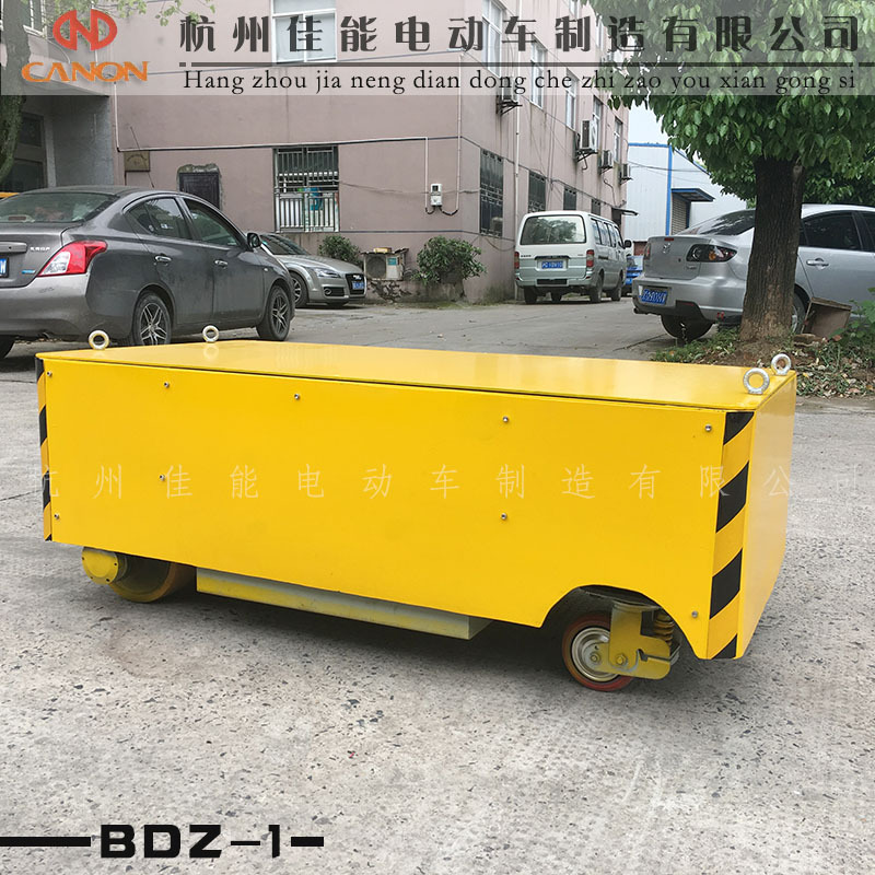 厂家直销电动无轨平车蓄电池胶轮转向搬运车无轨道平板车载货1吨