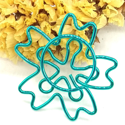 Manufactor wholesale Flower modelling Paperclip customized Color plated Paperclip Cross border goods in stock wholesale to work in an office Supplies