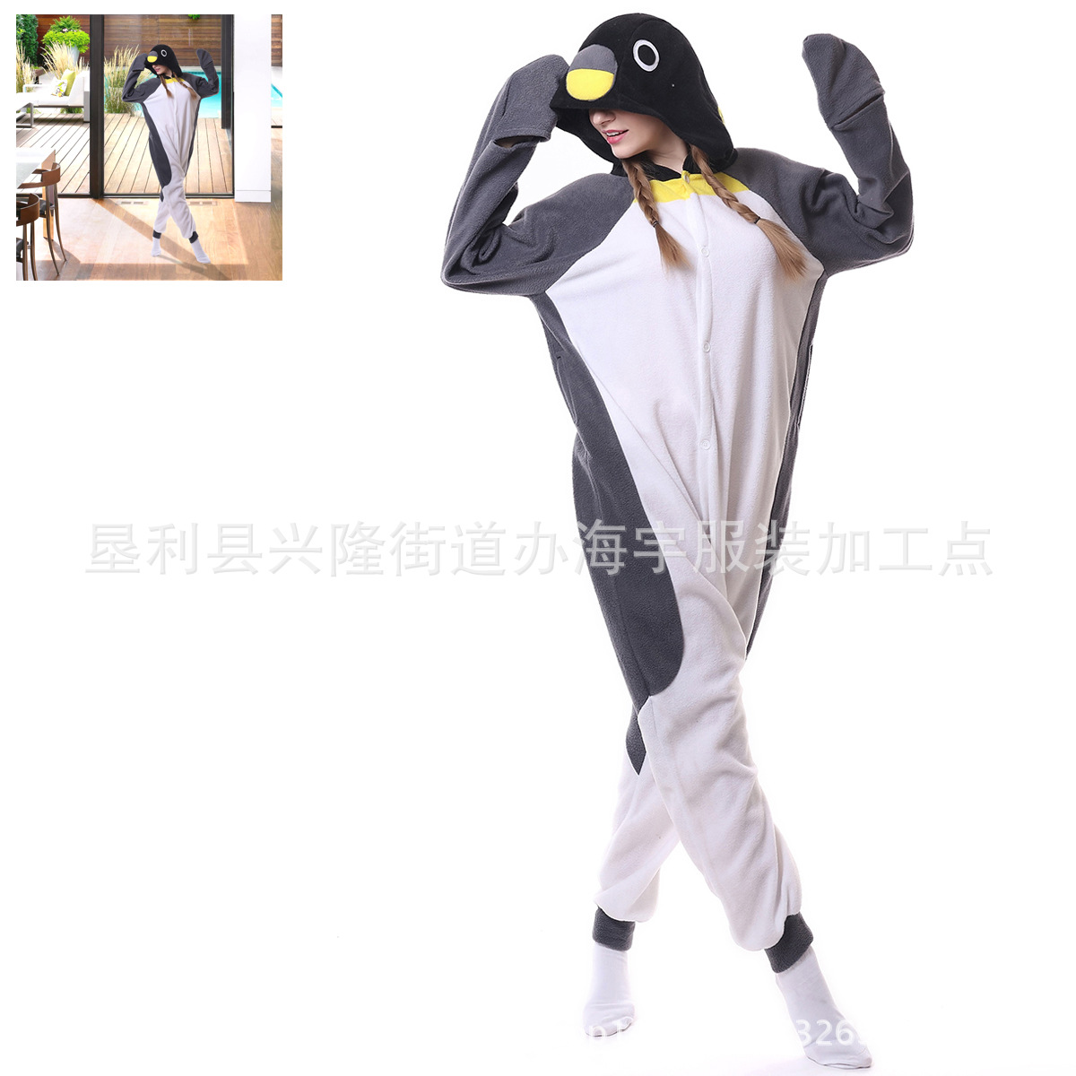 Factory high -quality shake velvet hooded cartoon -connected pajamas…