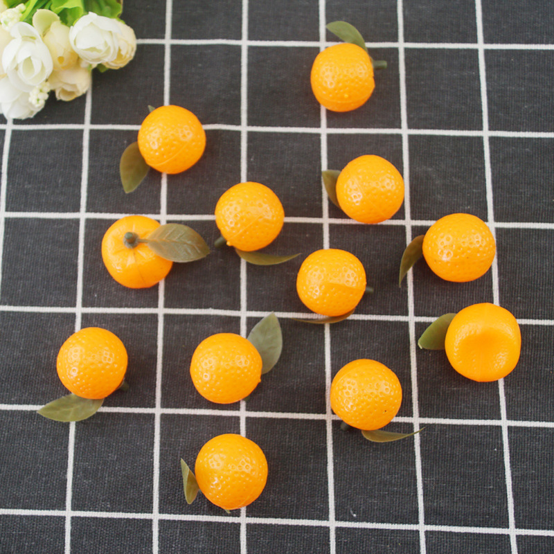 Simulación de plástico modelo de fruta de plástico naranja mini naranja con hojas naranja falso modelo de verdura de fruta al por mayor