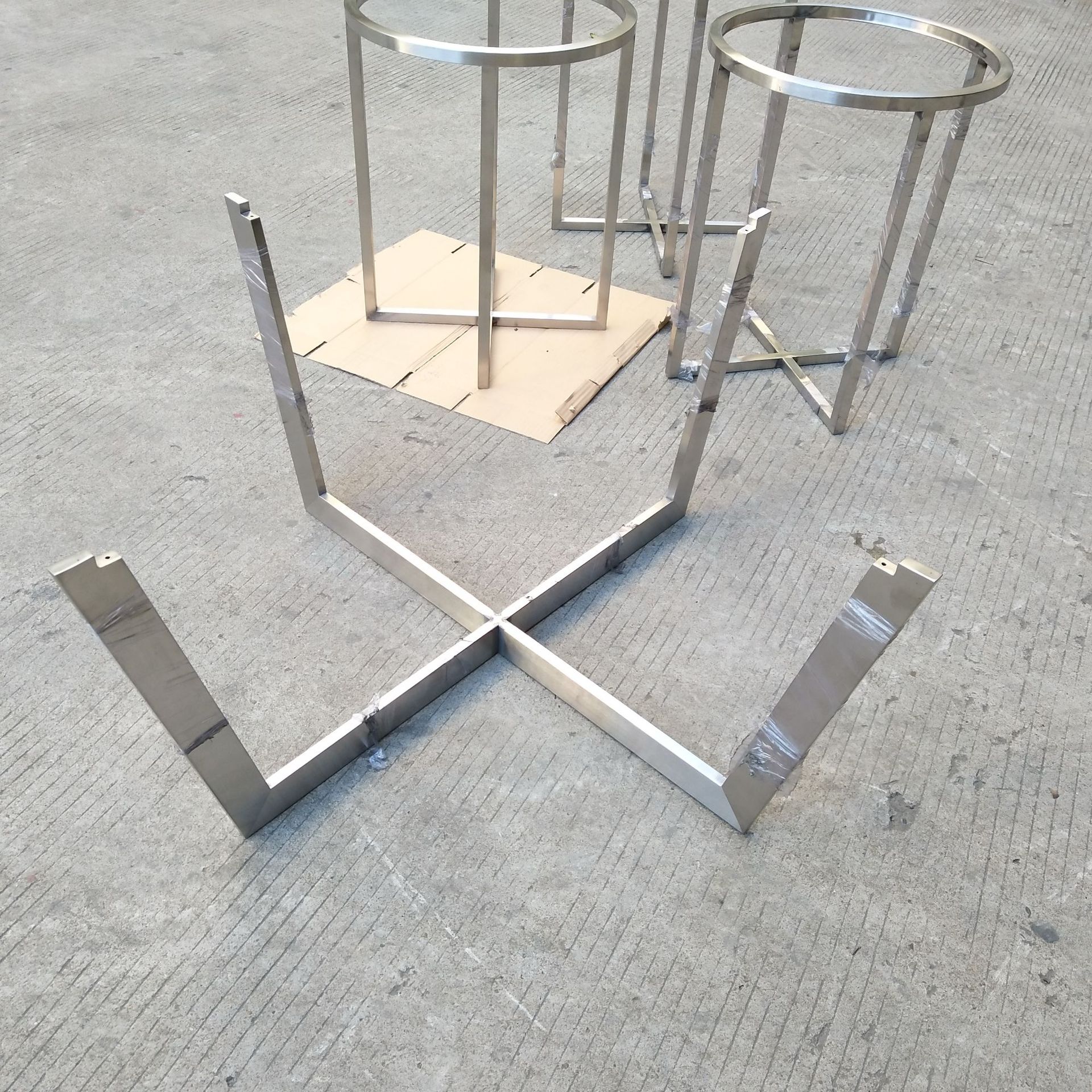 提供金属桌子脚 不锈钢满焊方管桌子架 圆管焊接茶几 桌脚-阿里巴巴