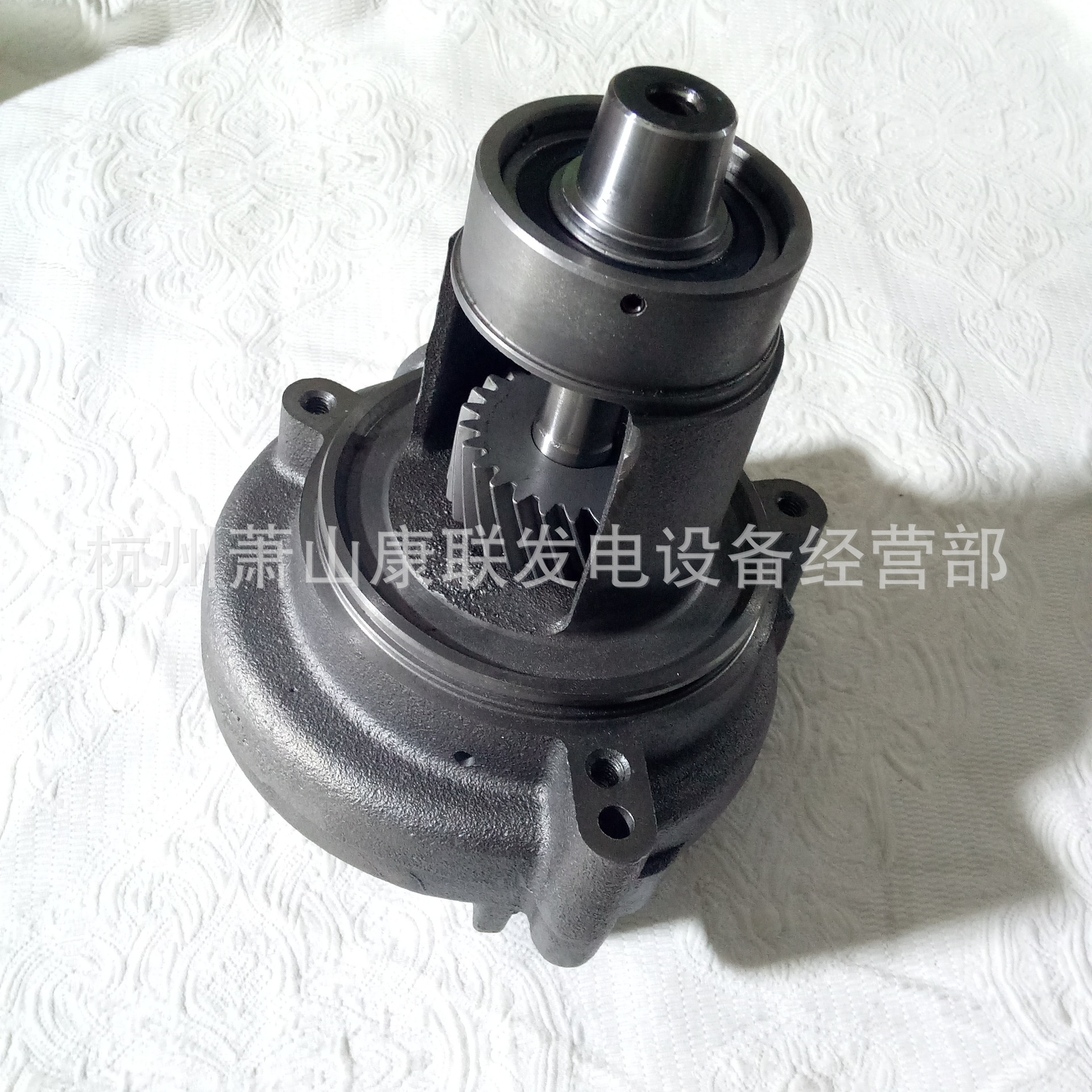 水泵总成8149980/98200122斗山大宇发电机配件沃尔沃TAD1631