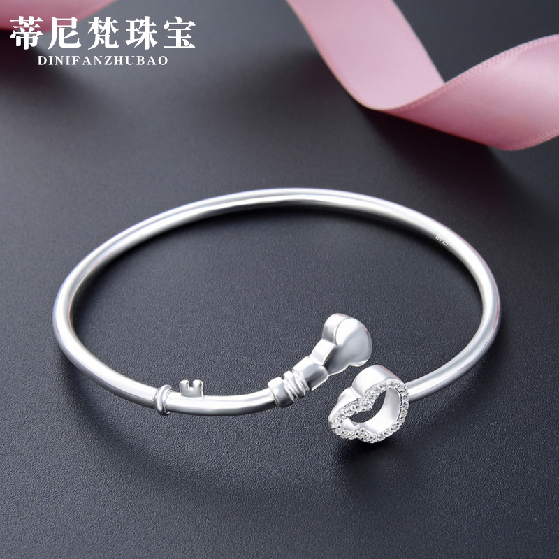 En forma de corazón clave pulsera de plata pura S990 plata abierta brillante sólida pulsera de plata para novia pulsera de plata Pulsera