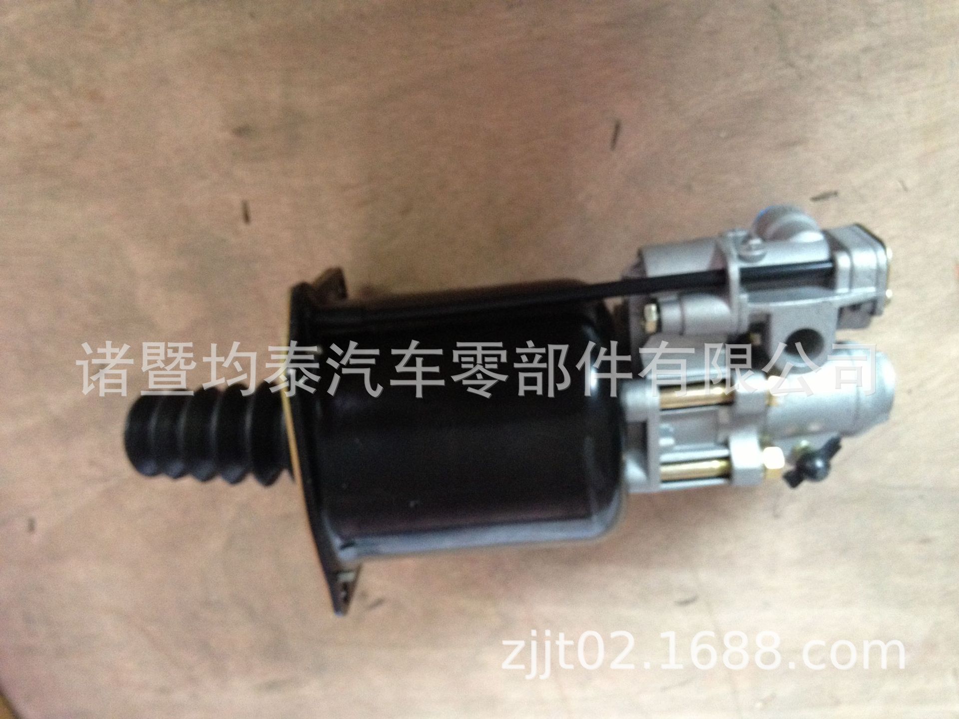 84E0F8AEA5D643987F43A657FCB652