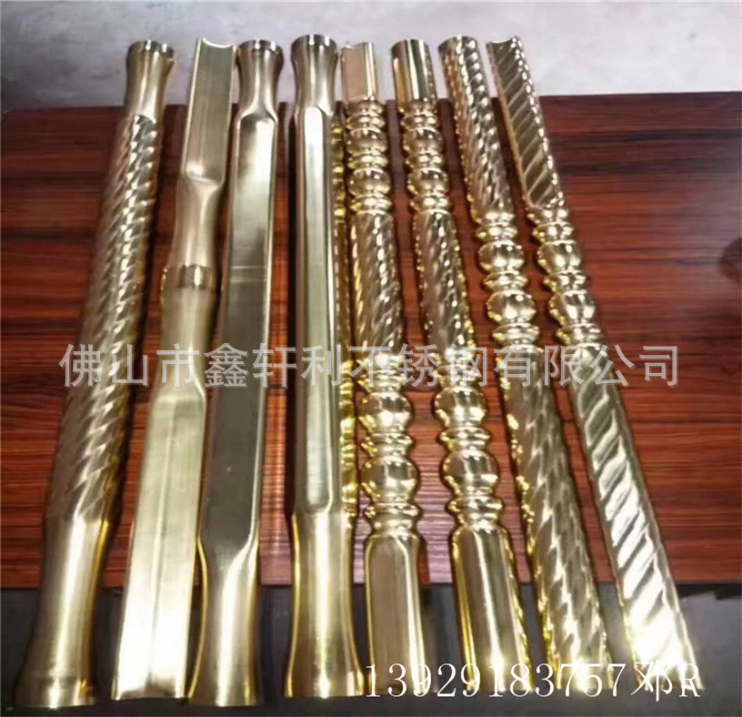 廠銷304不鏽鋼壓花管加工廠家 裝飾工程不鏽鋼花管批發