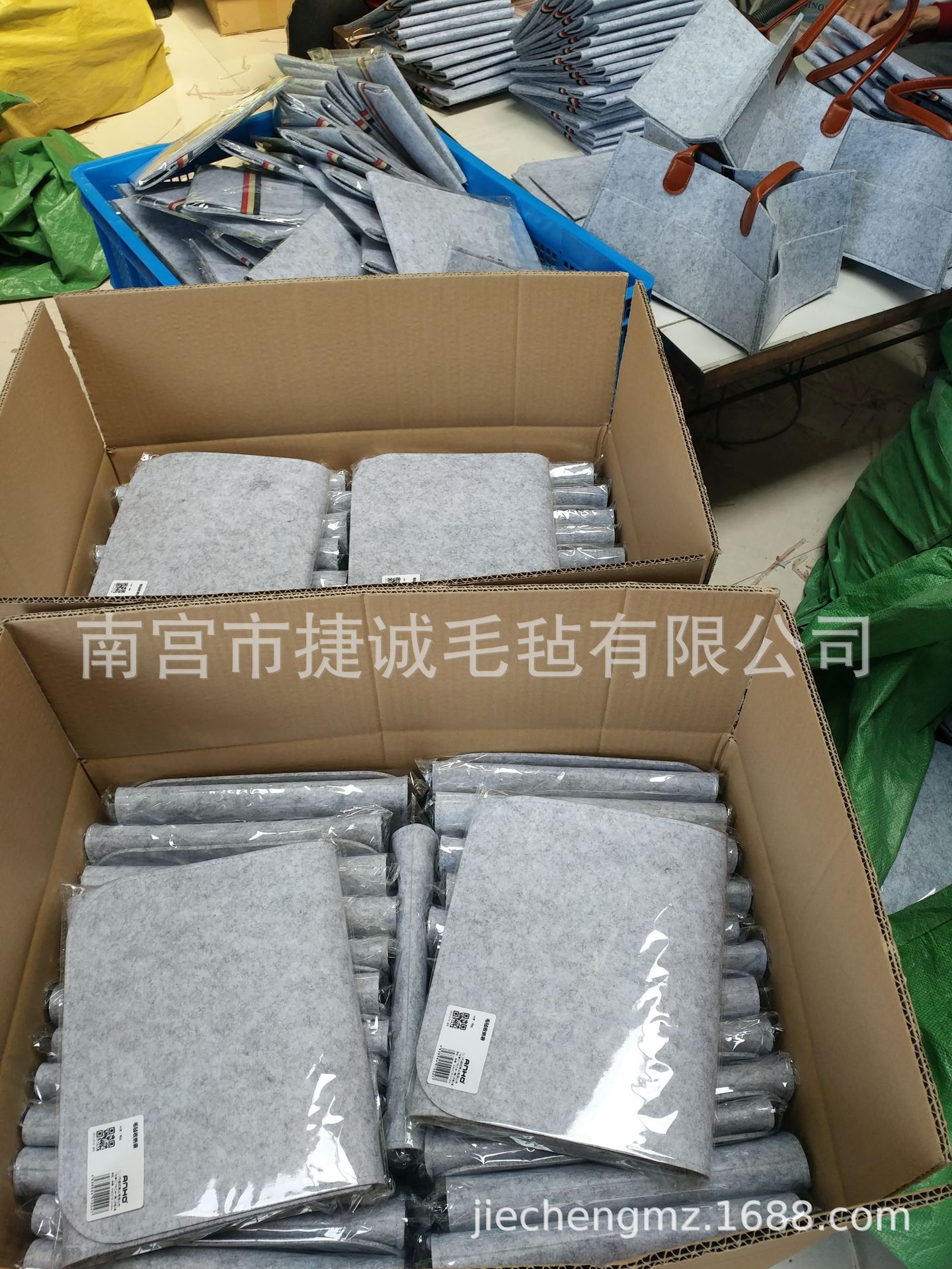 132A7A4E640AFE81F04E3C5DCF8CE2