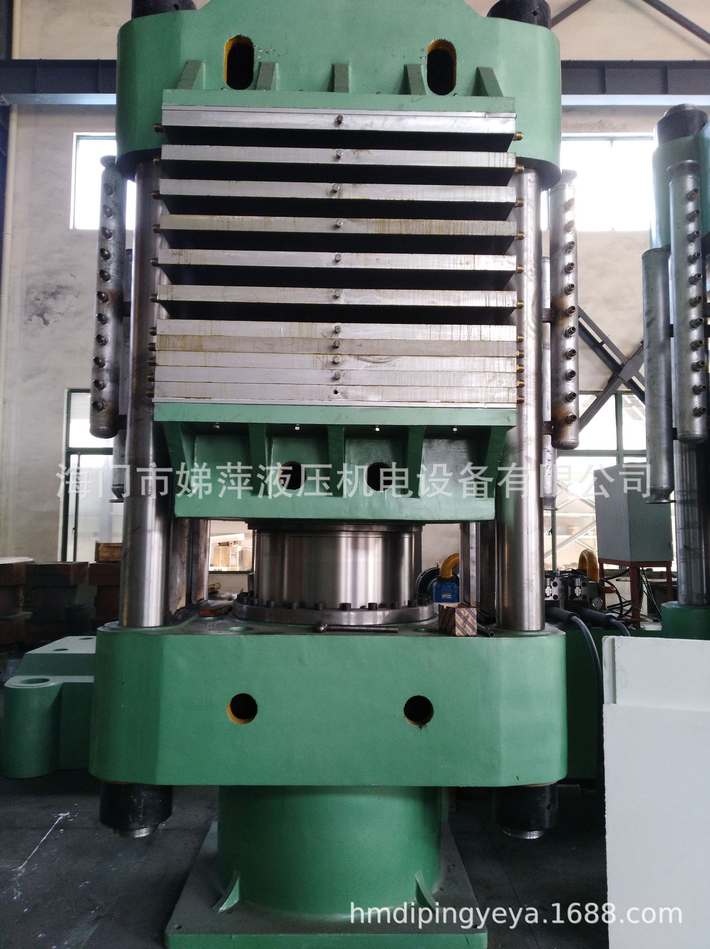 600吨橡胶平板硫化机 多层热压机 橡胶制品 高分子板材热压