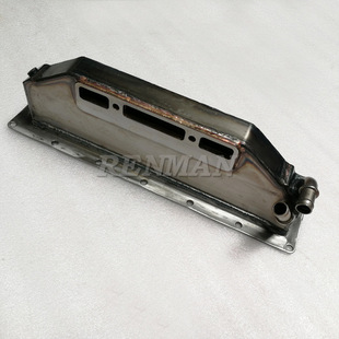 Applicable to Cummins engine accessories intercooler 3928503 excavator accessories 6D102 intercooler box 5262612