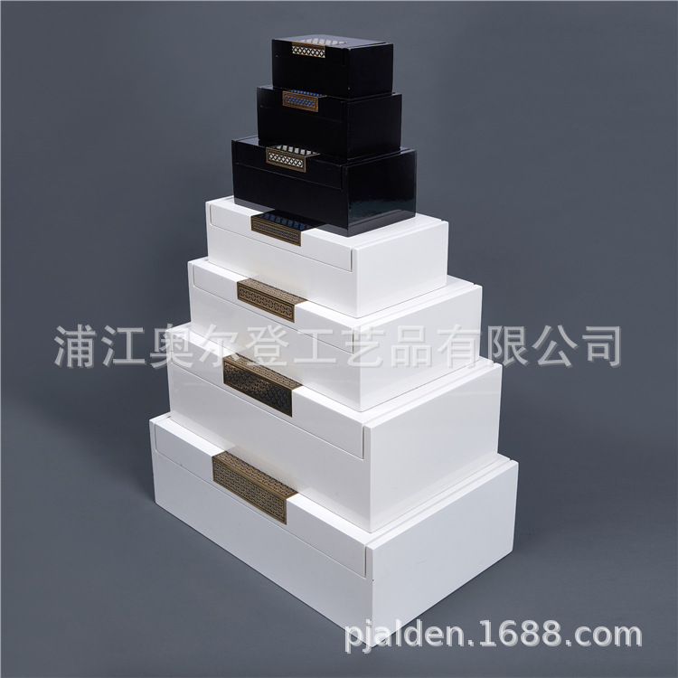 Customized jewelry packaging boxes, gift boxes wholesale, rectangular wooden box packaging, custom-made wooden gift boxes detail image 3