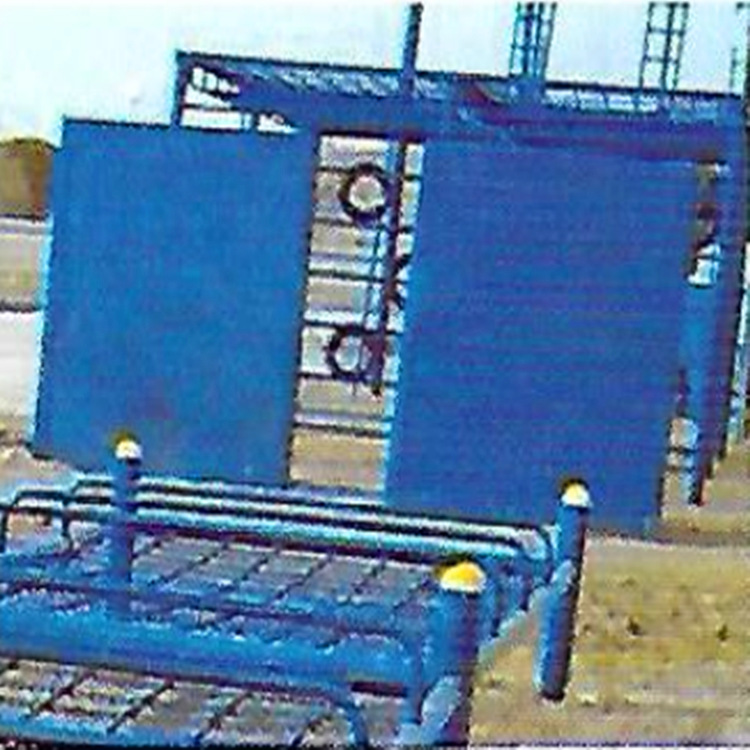 特警五項110米設施公安特警八項障礙器材體技能訓練2.4米高板