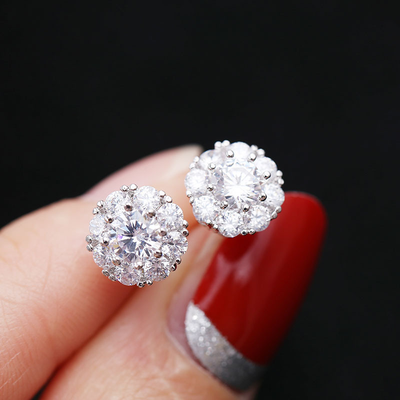 Studs Come And Go With The Same Zirconia Earrings display picture 12