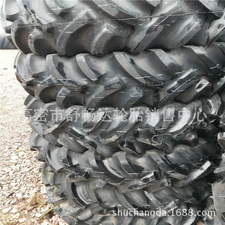 现货供应 人字加密花纹12.4-24农用机械轮胎拖拉机轮胎