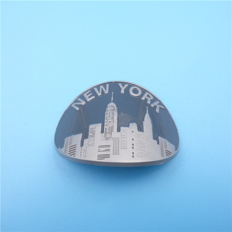 厂家定制酒水、饮料金属贴标 弧面logo铭牌 烤漆入色标牌