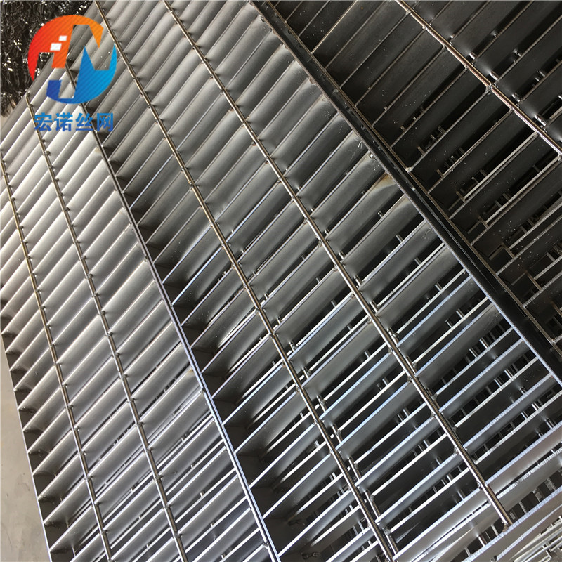 钢格板楼梯踏步板热镀锌钢格栅沟盖板平台盖板井盖雨水篦子|ms