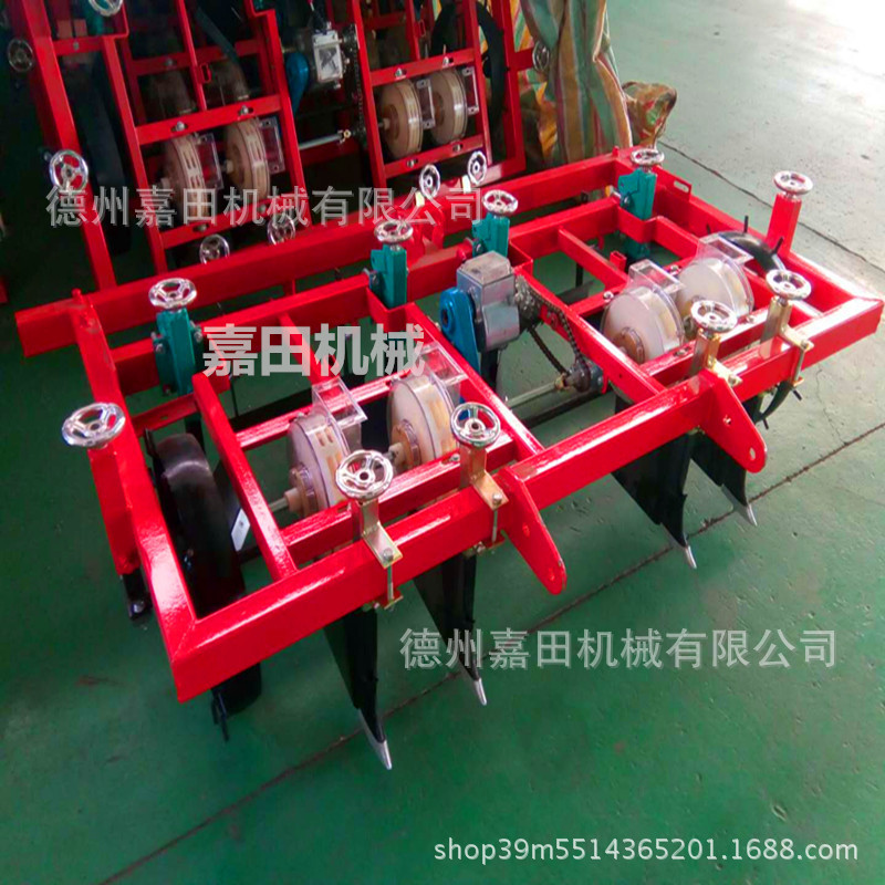 拖拉机花生播种机