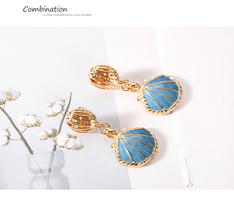 1 Pair Simple Style Shell Plating Alloy Drop Earrings display picture 3