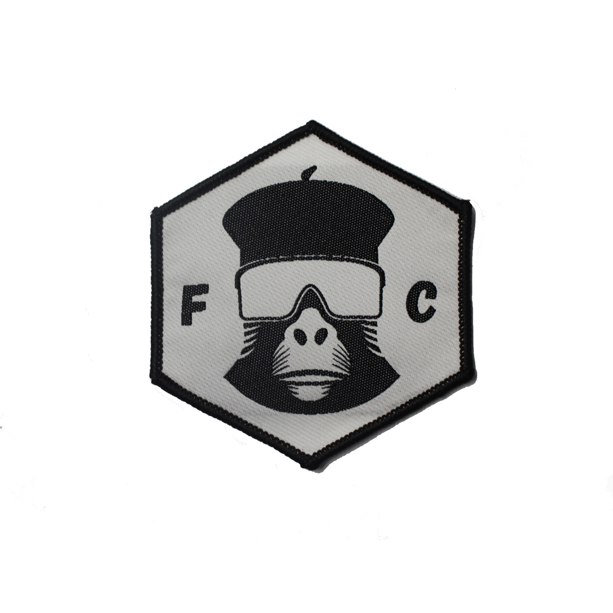 英文刺绣织唛章 织唛章批发价格合理 黑白款卡通猩猩织唛章