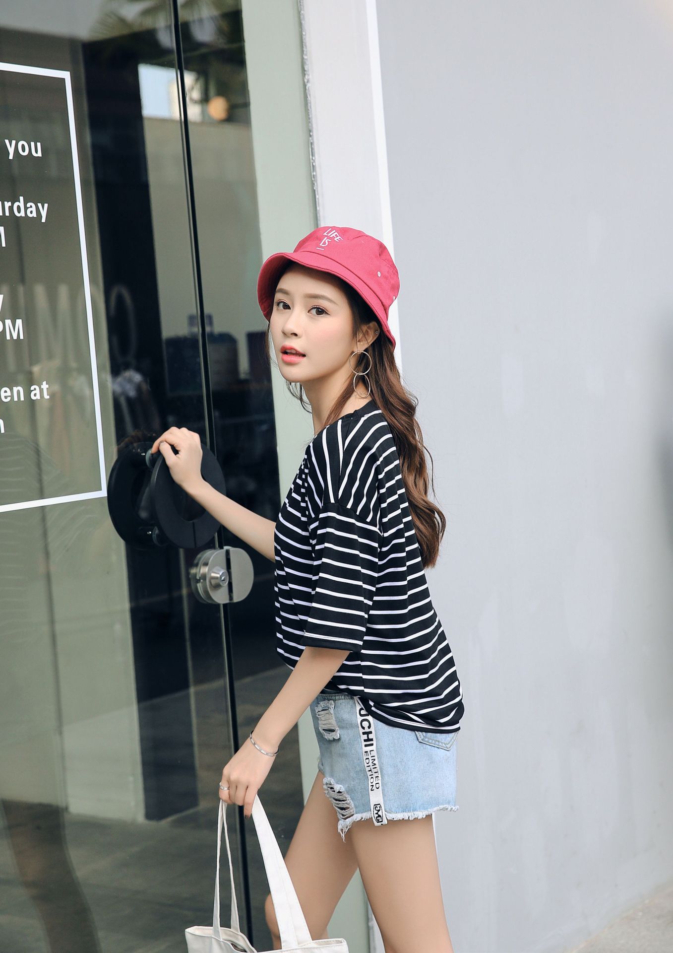 https://cbu01.alicdn.com/img/ibank/2018/116/377/8827773611_790706229.jpg