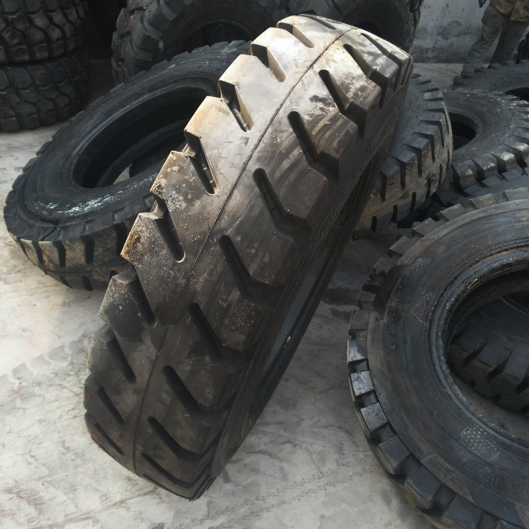 供应 1200-20  卡车12.00-20 斜交货车 港用卡车轮胎