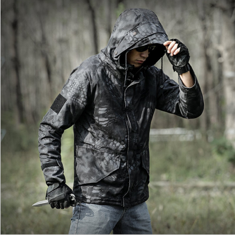 户外G8冲锋衣秋冬抓绒加厚登山服蟒纹迷彩服连帽战术服保暖外套