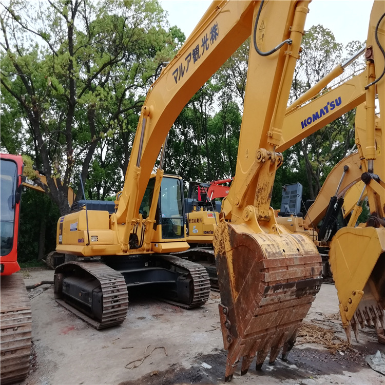 全进口日本小松PC350-7钩机转让，二手大型35吨挖机交易市场价格