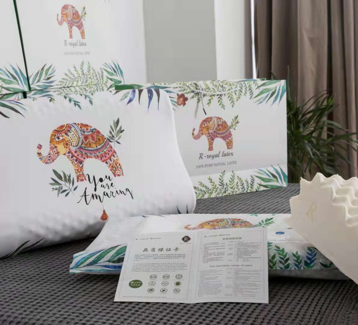 direct deal Thailand Natural latex pillow Royal family latex Pillow core Derivative explosion models A generation of fat