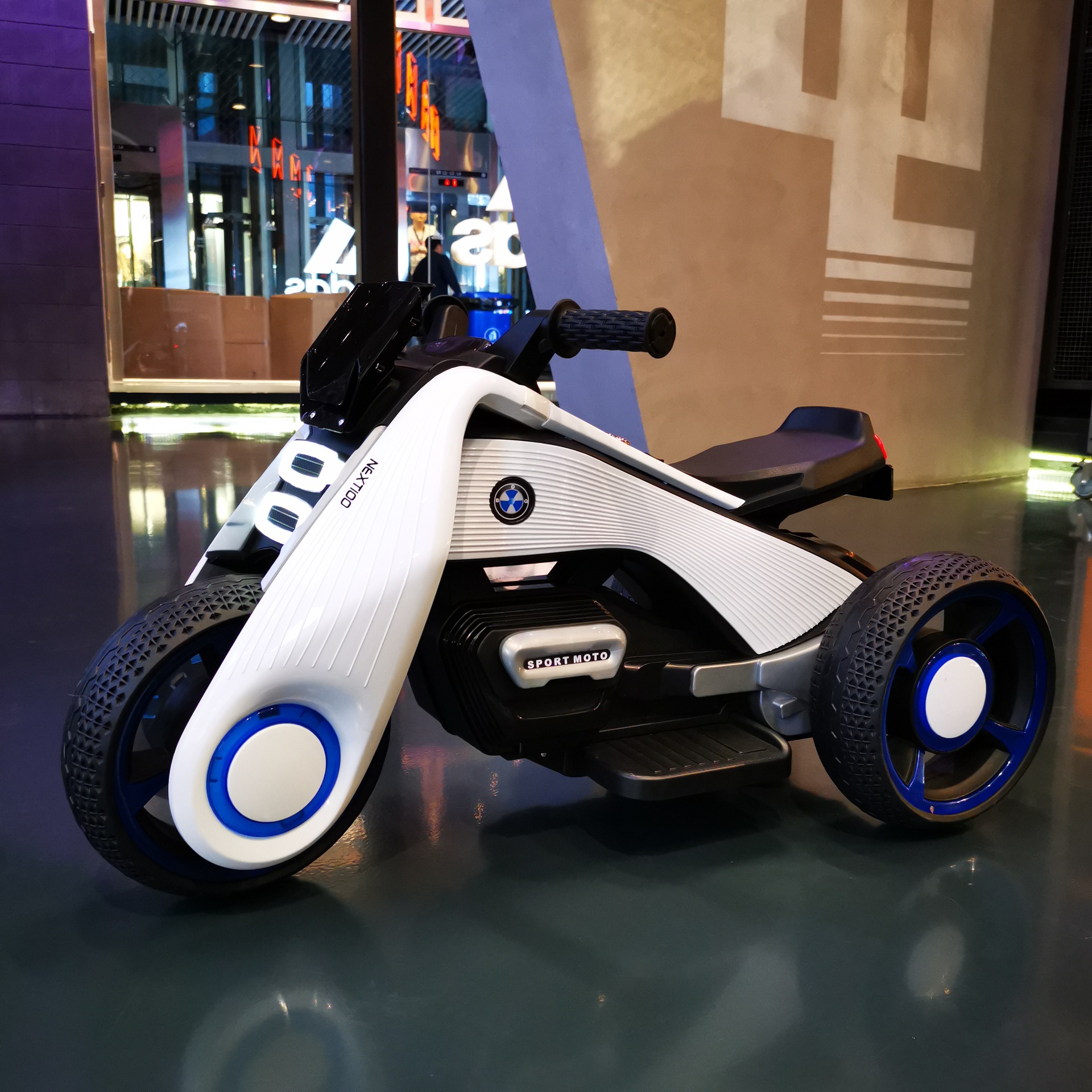 remote control tricycle