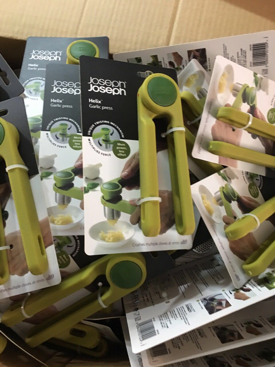 8843790750_1905104282