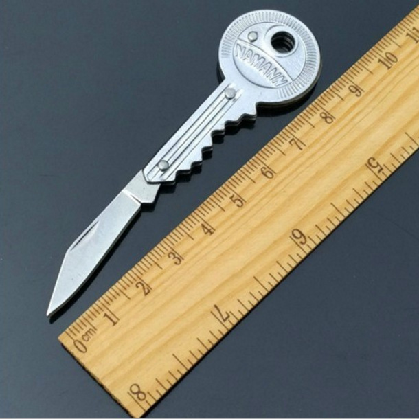 户外多功能便携式钥匙刀 不锈钢可折叠小刀 EDC工具 野营求生装备