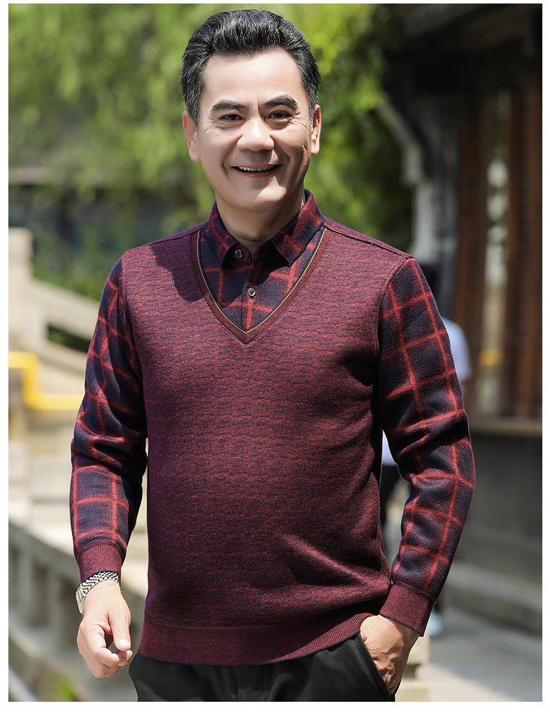 9404189672_1746866222