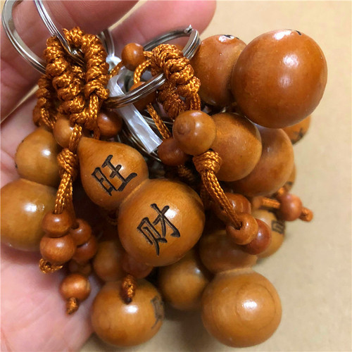 Keychain wholesale for peace and good fortune, lucky gourd car key holder, auspicious fortune blessing peach wood carved pendant
