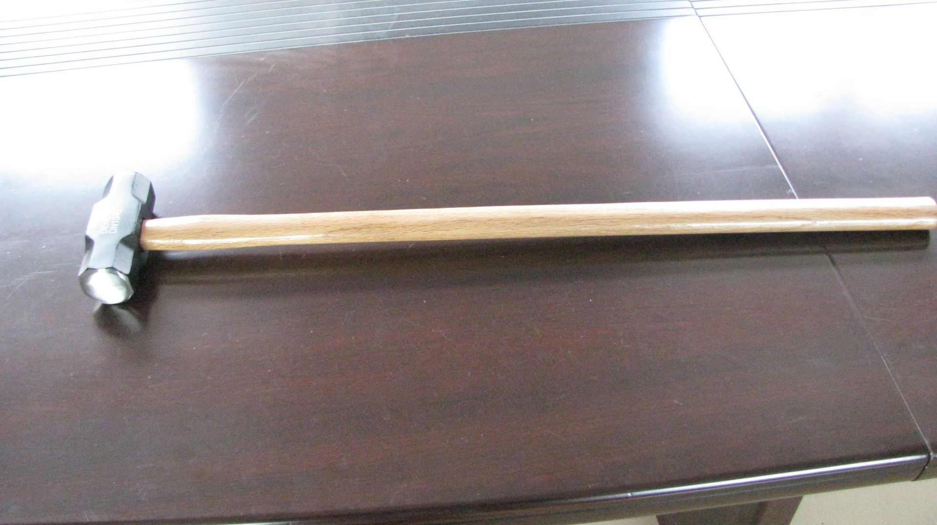 质量可靠一手货源厂家直供碳钢锻打6LB木柄八角锤长木柄锤子