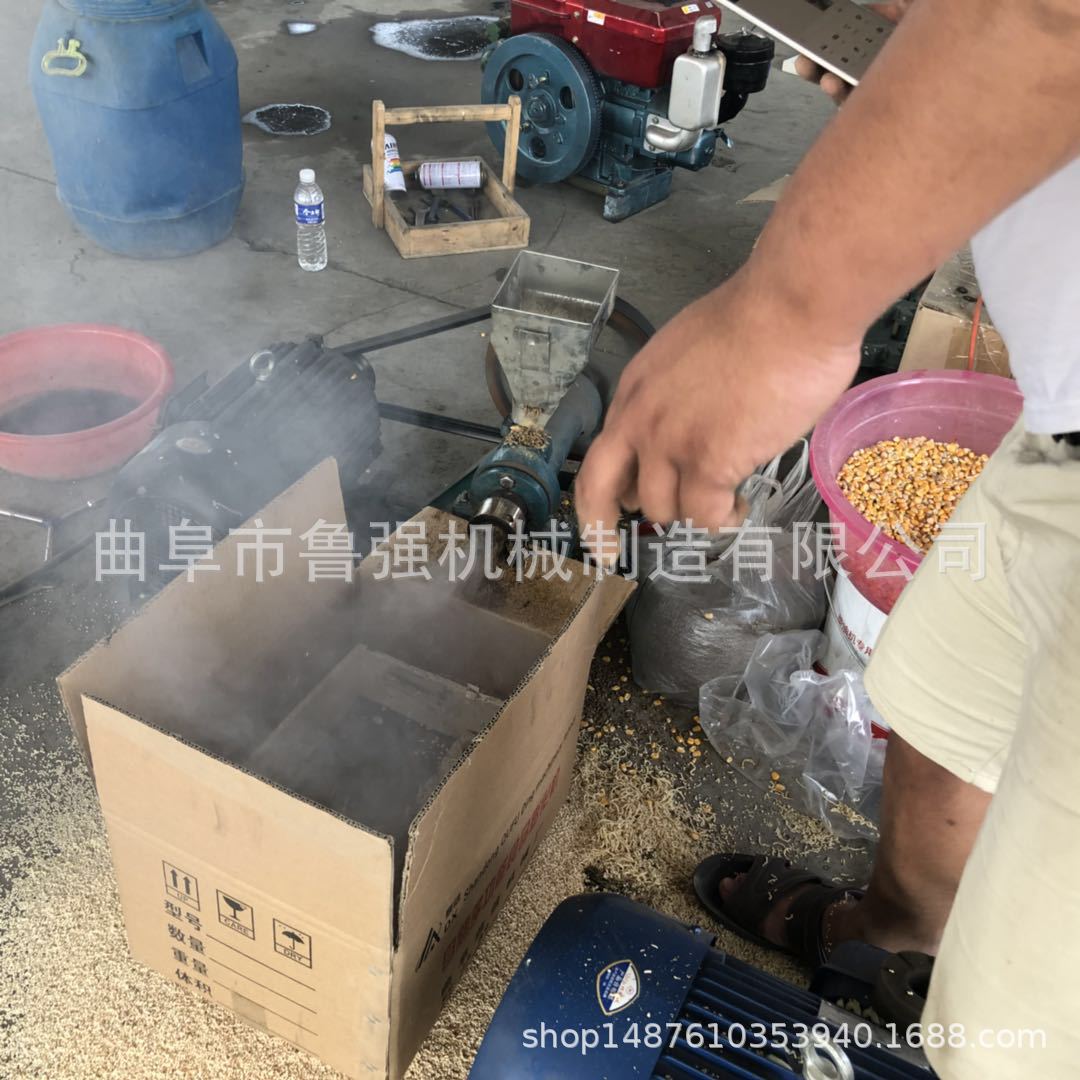 宜昌多功能豆粕饲料膨化机设备图片