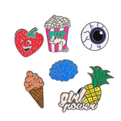 Fun and quirky eye-catching brooches: ice cream, brain-shaped popcorn, alloy oil-dripping pins, strawberry badges, and more!