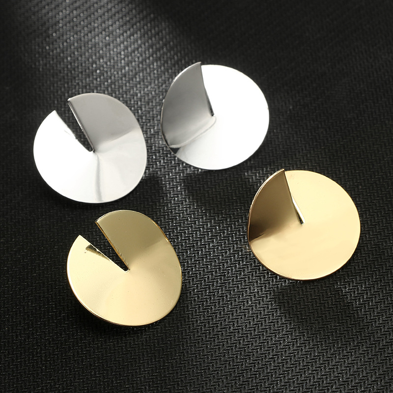 Vintage Alloy Open Metal Disc Earrings display picture 6