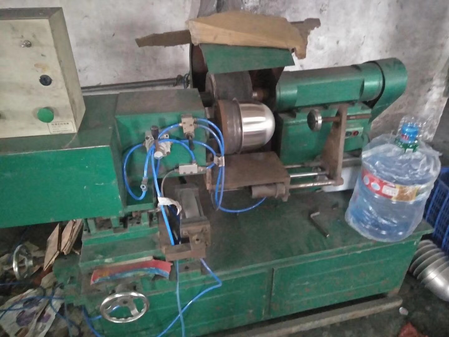 超低价出售二手内外抛光机一套，二手自动抛光机