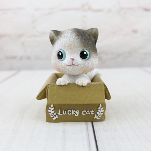 Creative new cute pet and cute cartoon cat Meow Xiaole shaking head ornaments car interior decoration ornaments
