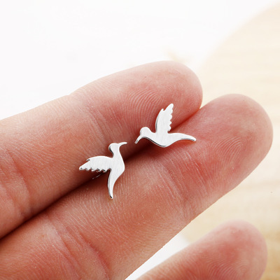 Wholesale Jewelry 1 Pair Fashion Flying Bird Alloy Ear Studs display picture 5